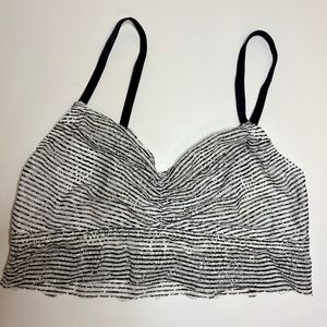 stripped vs pink lace brallete